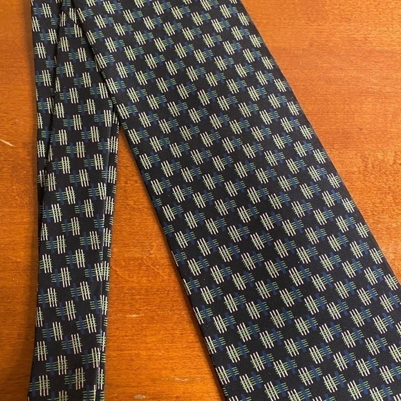 STRUCTURE men's navy and green lines tie 100% silk material - Picture 3 of 4